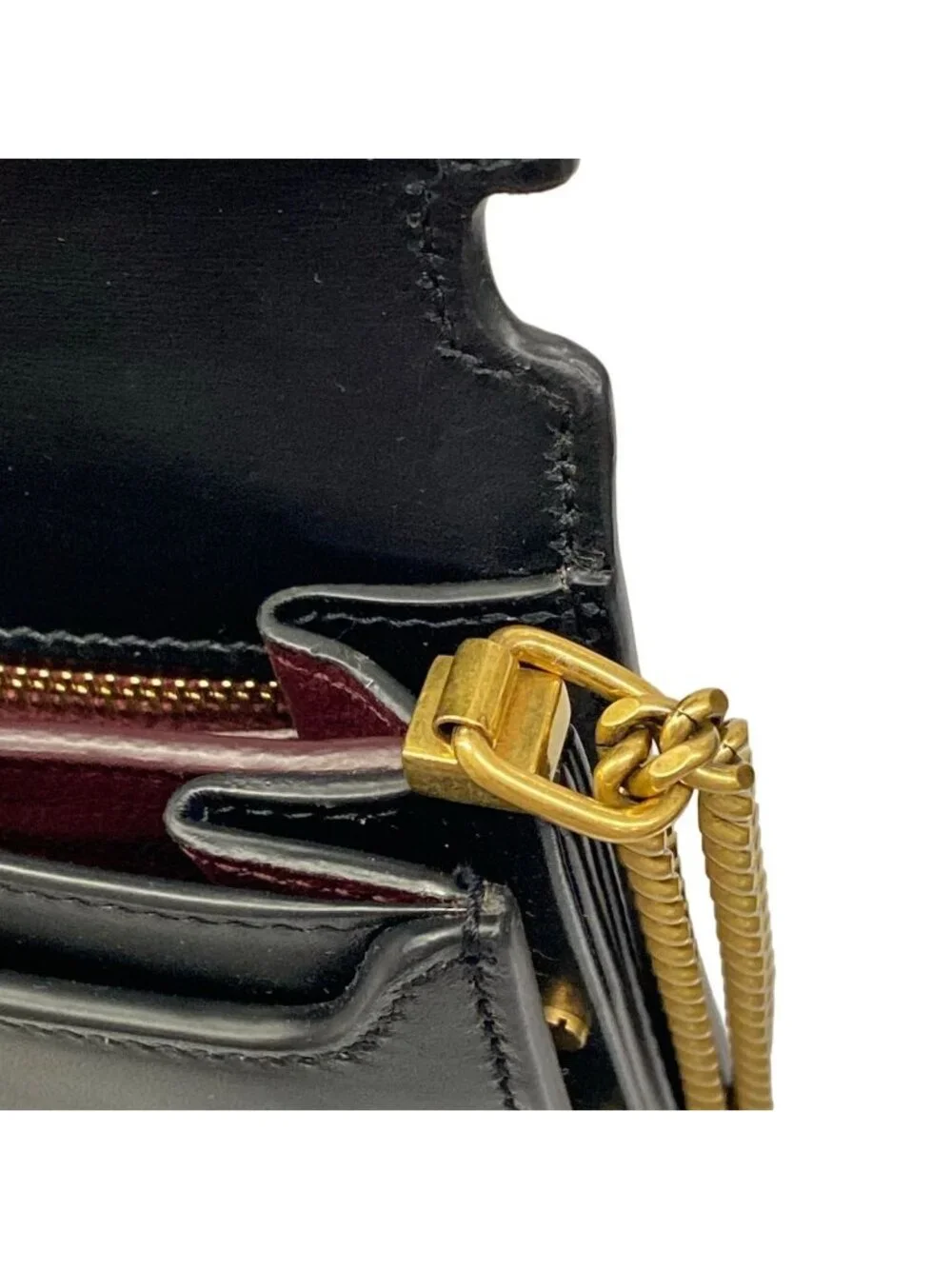 Saint Laurent Paris Shoulder Bag Cassandra Medium Black Chain Leather